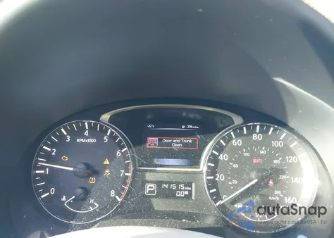 2015 Nissan Altima 2.5/2.5 S/2.5 Sl/2.5 Sv z USA, uszkodzony, nr VIN 1N4AL3AP1FC243676